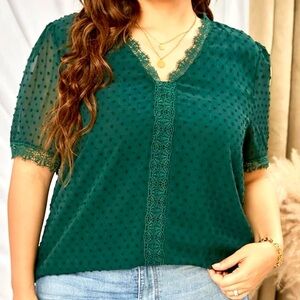 Green Lace Trim Textured Blouse | Size 3X | Elegant V-Neck Short Sleeve Top